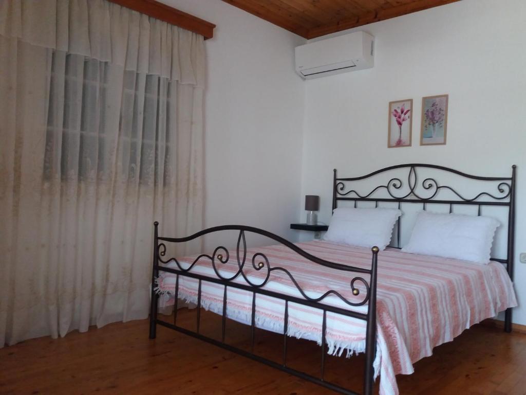 ANESIS room 5